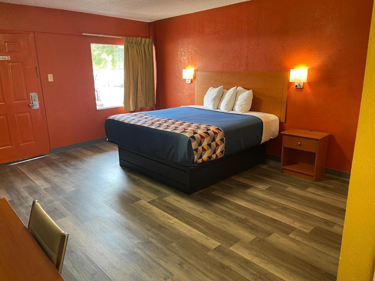 Economy Inn Hot Springs Ngoại thất bức ảnh